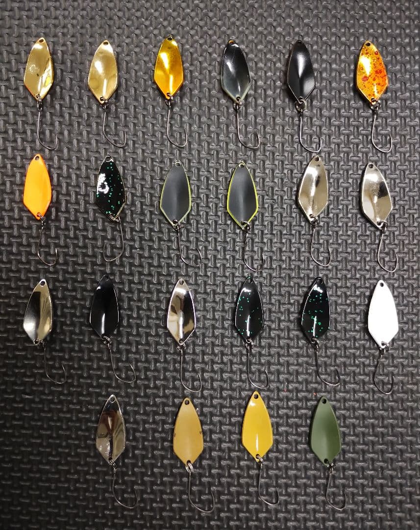 ヴァルケイン ギガバースト２.０ｇスプーン２３個セット