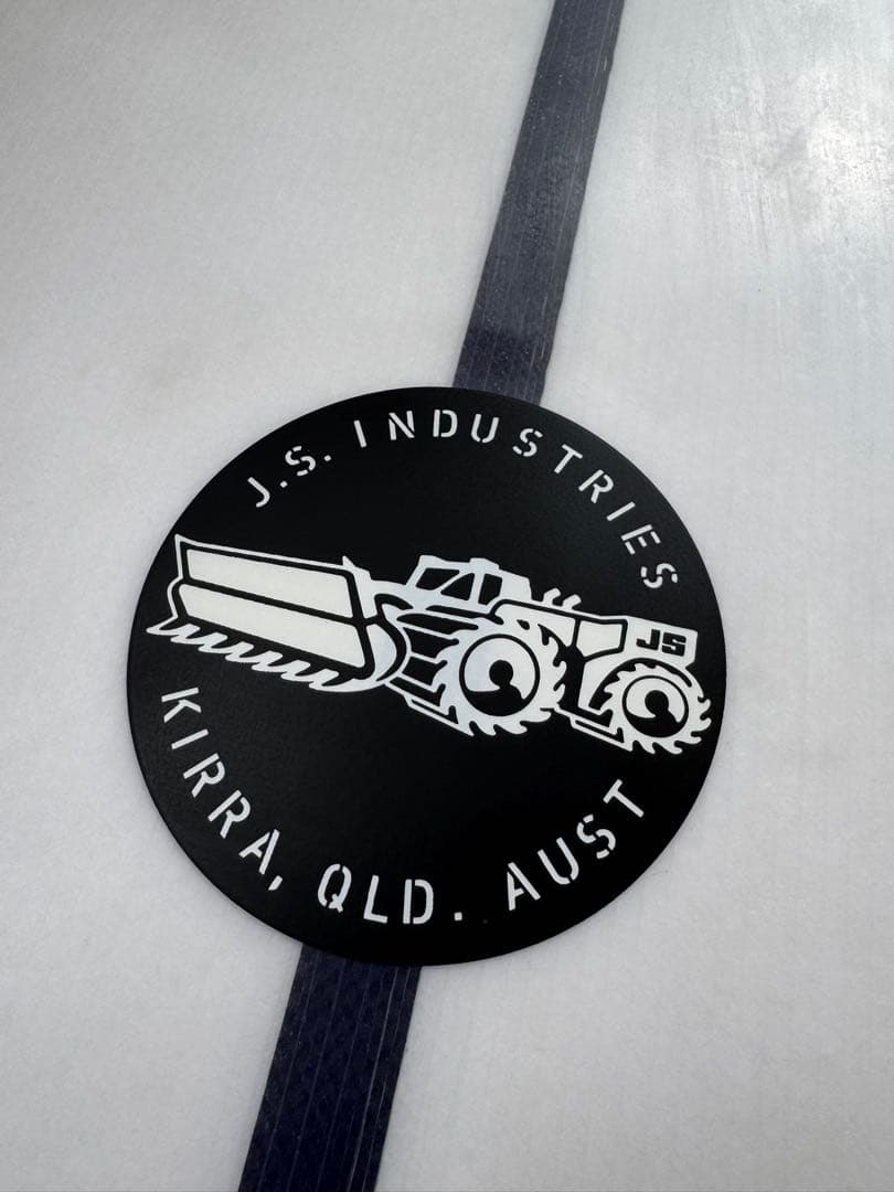 【美品】JS BLACK BARON ブラックバロン 25.0ℓ キールフィン付