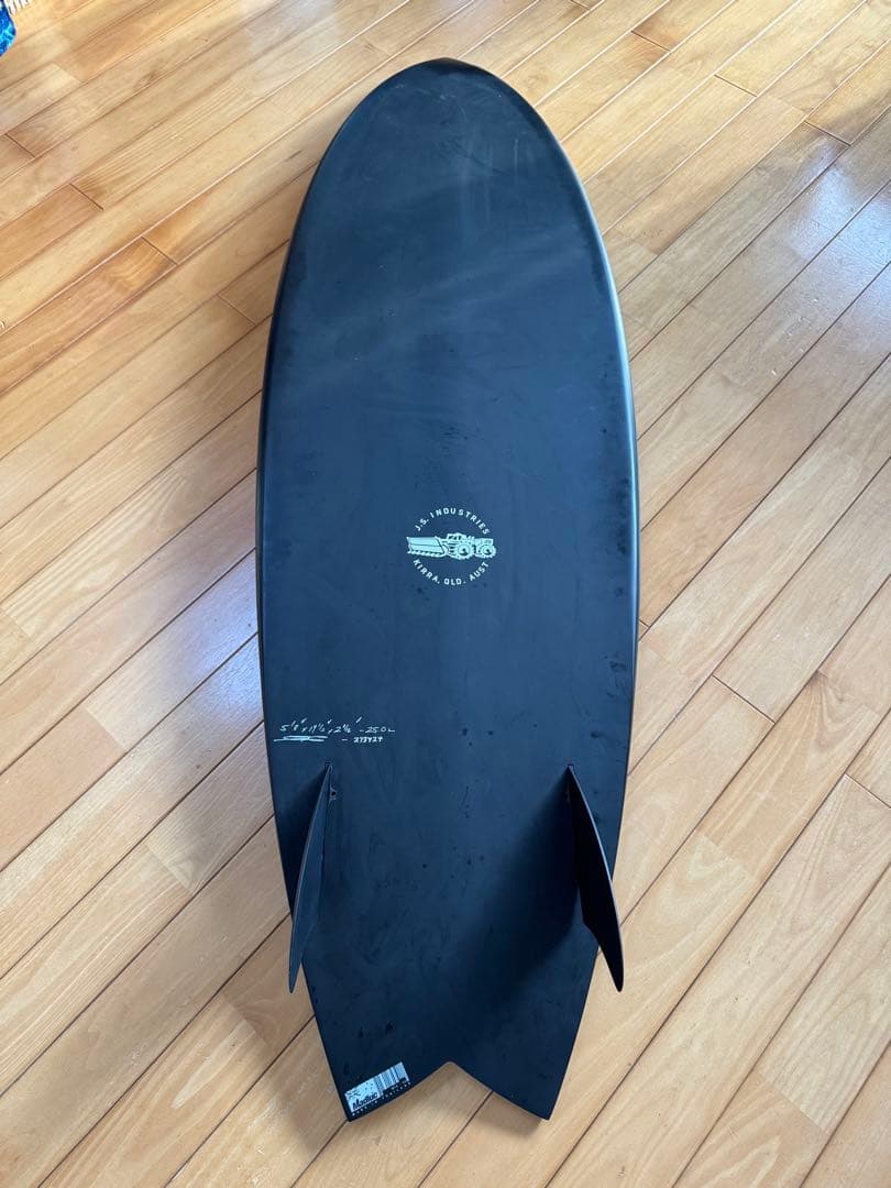 【美品】JS BLACK BARON ブラックバロン 25.0ℓ キールフィン付