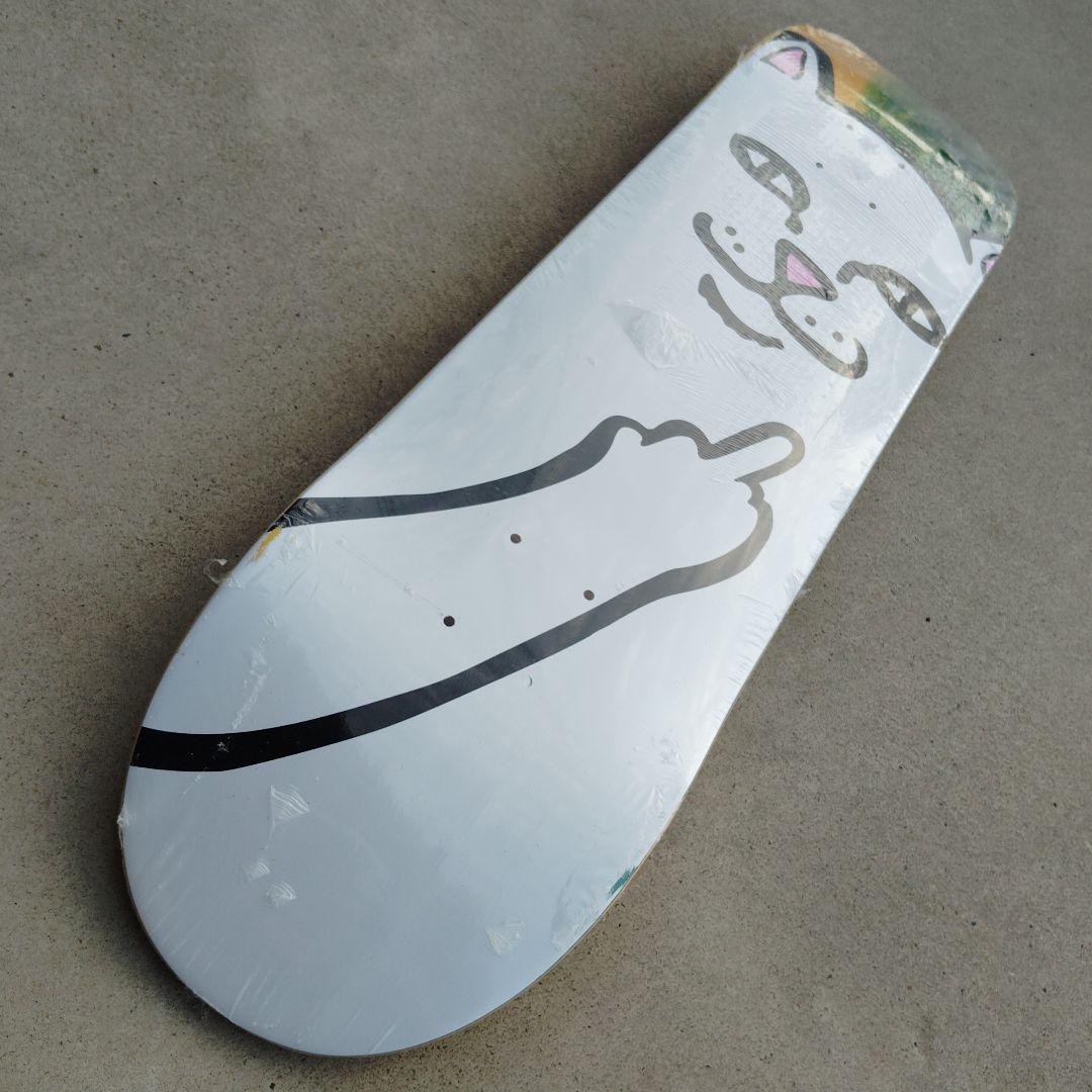 新品！RipNDip　8.25