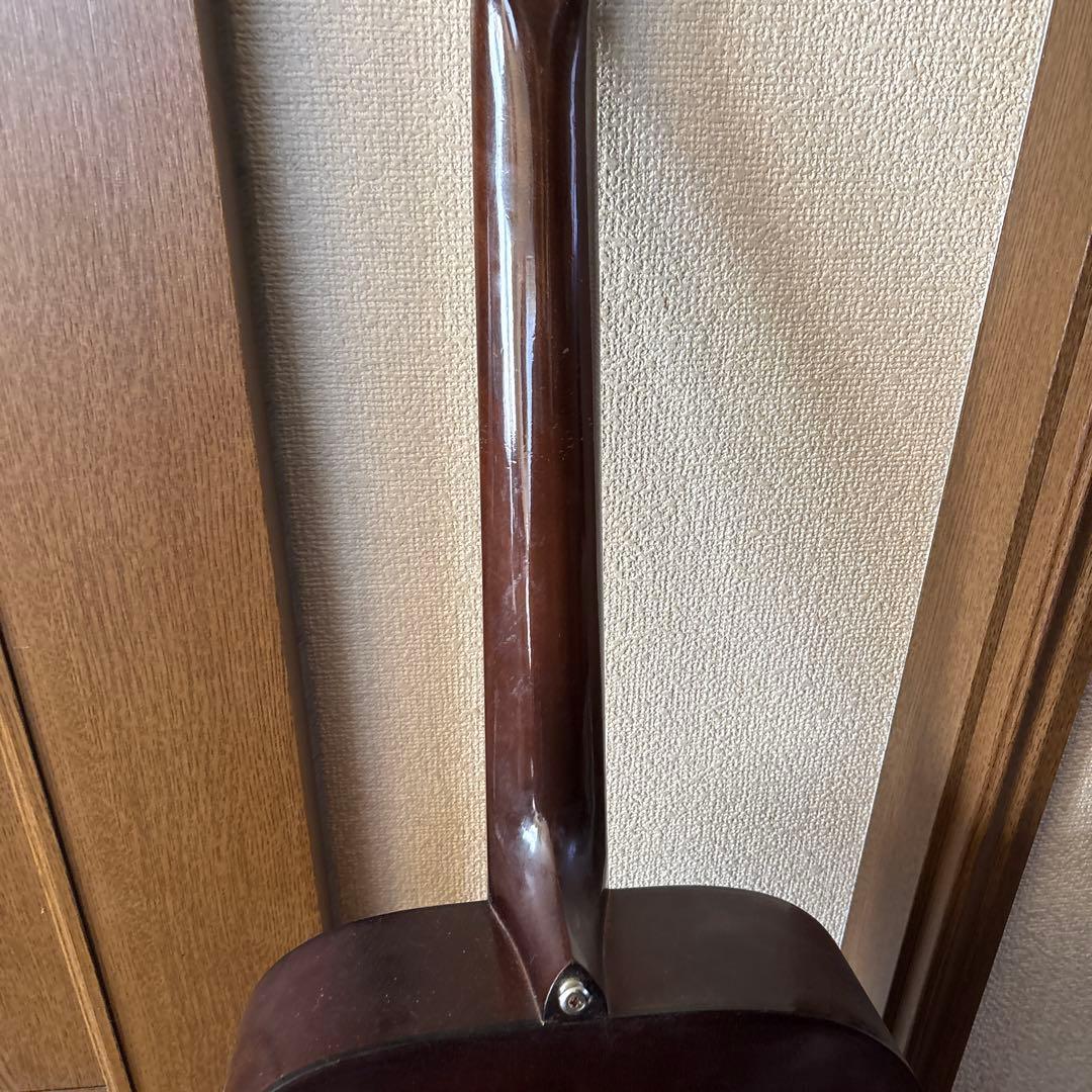 YAMAHAアコースティックギター　赤ラベルFG１１０