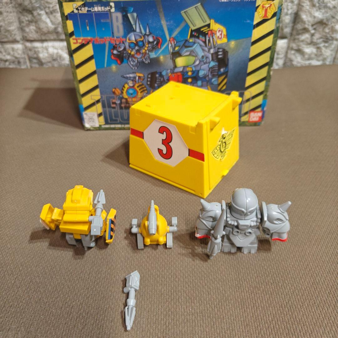 元祖SDガンダム ファイアーブレイザー コンテナポッドA B