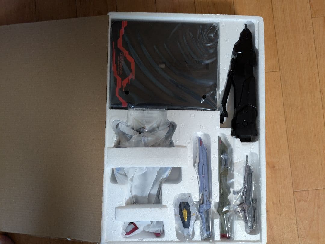 メタルビルド　デスティニーガンダム2024