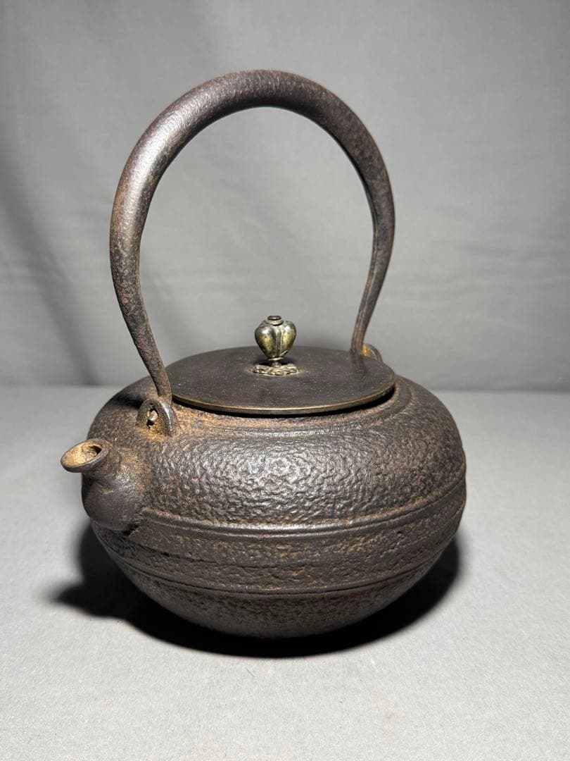 茶道具　瑞雲堂無地鉄瓶