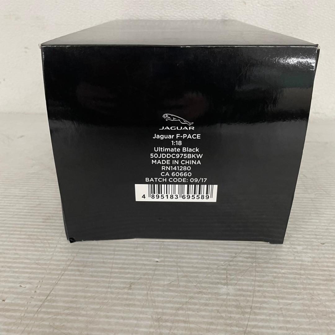 JAGUAR F-PACE アルティメットブラック 1/18ミニカー Y0966
