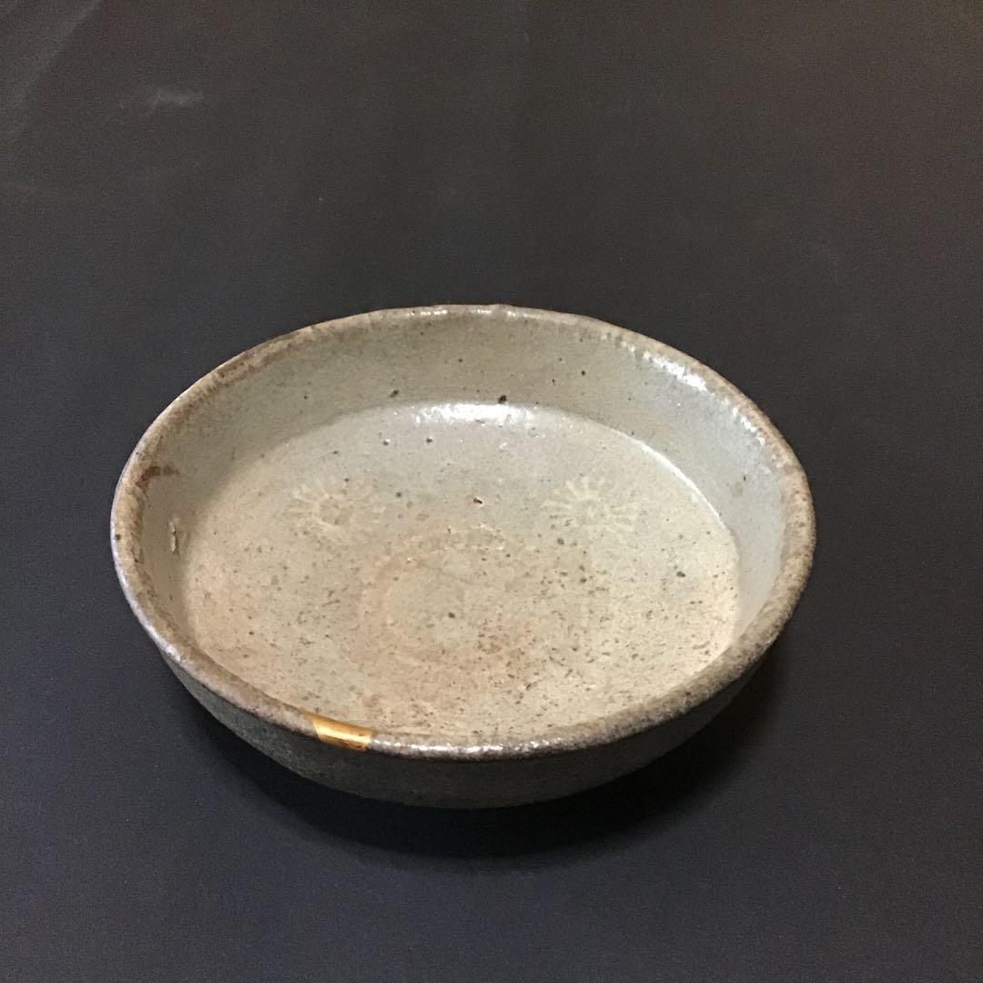 李朝高麗陽刻紋　小皿