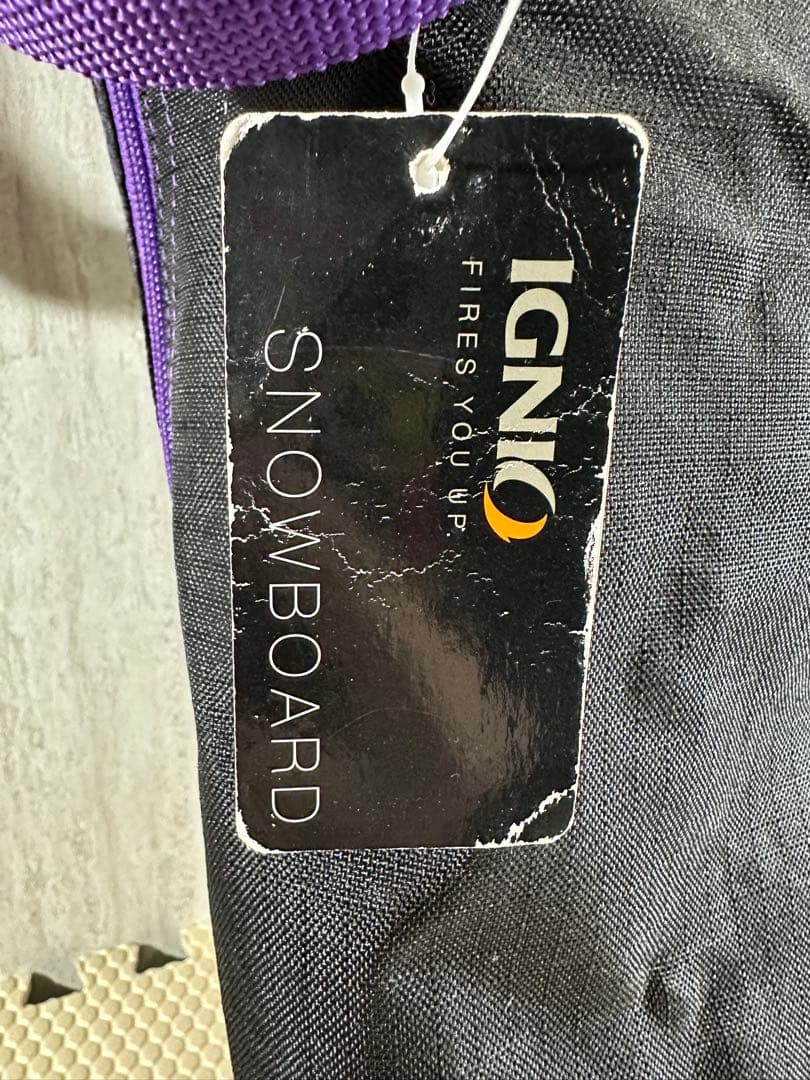 美品 スノーボード FTWO（現FNTC） TNT 147cm ケース付