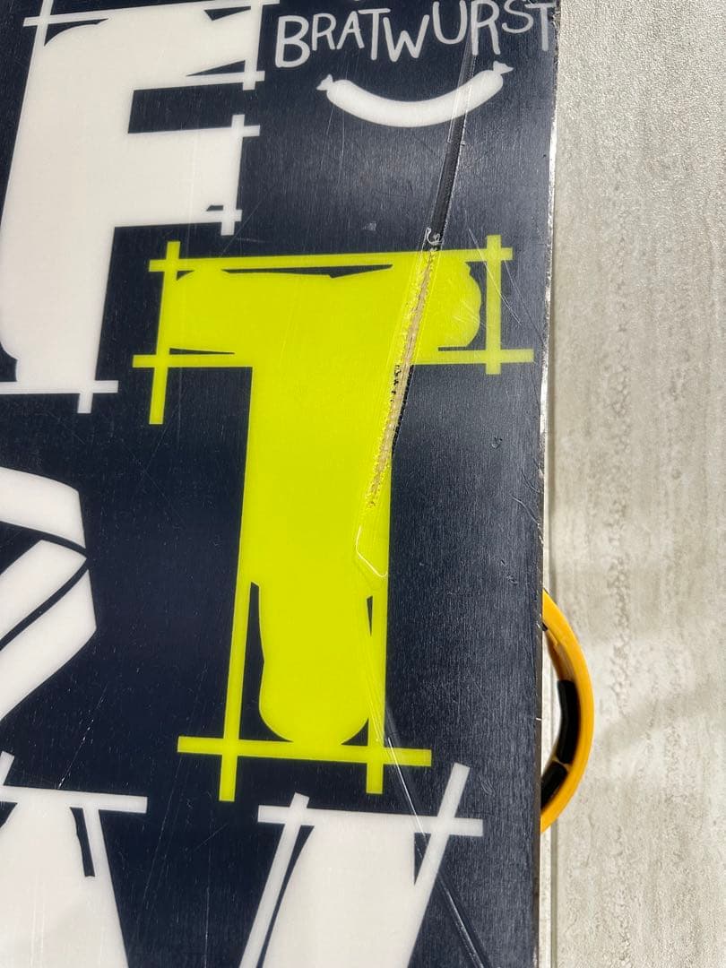 美品 スノーボード FTWO（現FNTC） TNT 147cm ケース付