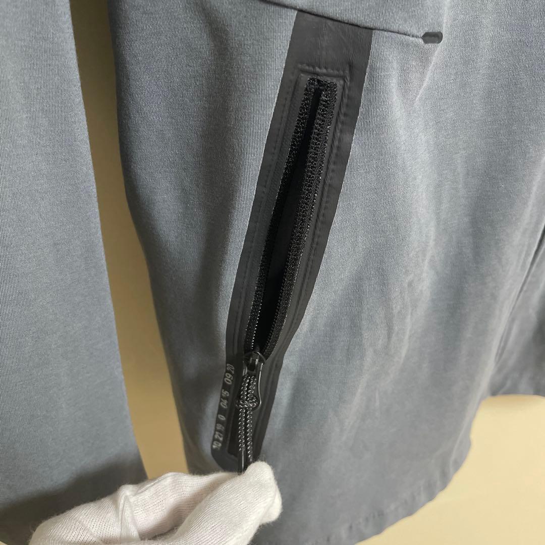 ジャージ　メンズ　M　テックフリース 　グレー　NIKE