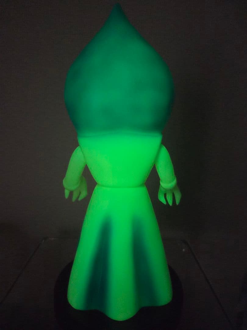 マーミット　フラットウッズの宇宙人（蓄光）ソフビ