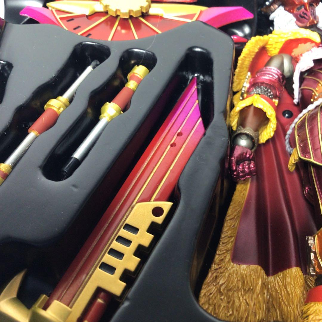 希少品モンスターハンターリボルテックカイザーX装備