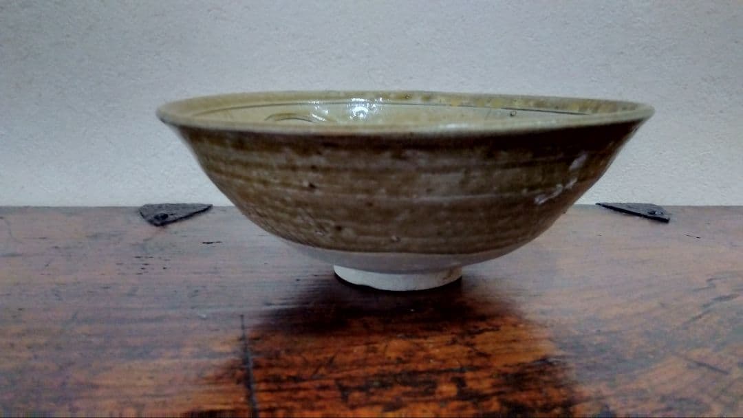 李朝(後期)青磁しのぎ茶碗