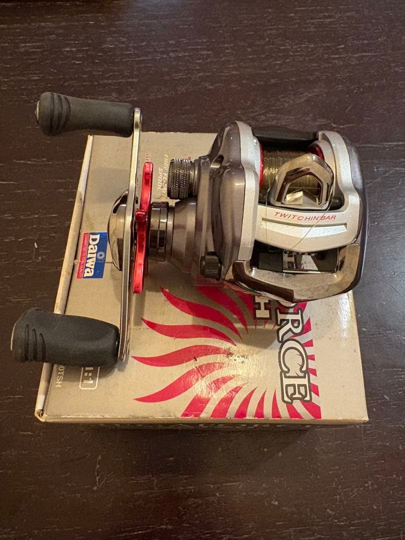 USダイワ MEGAFORCE100TSH