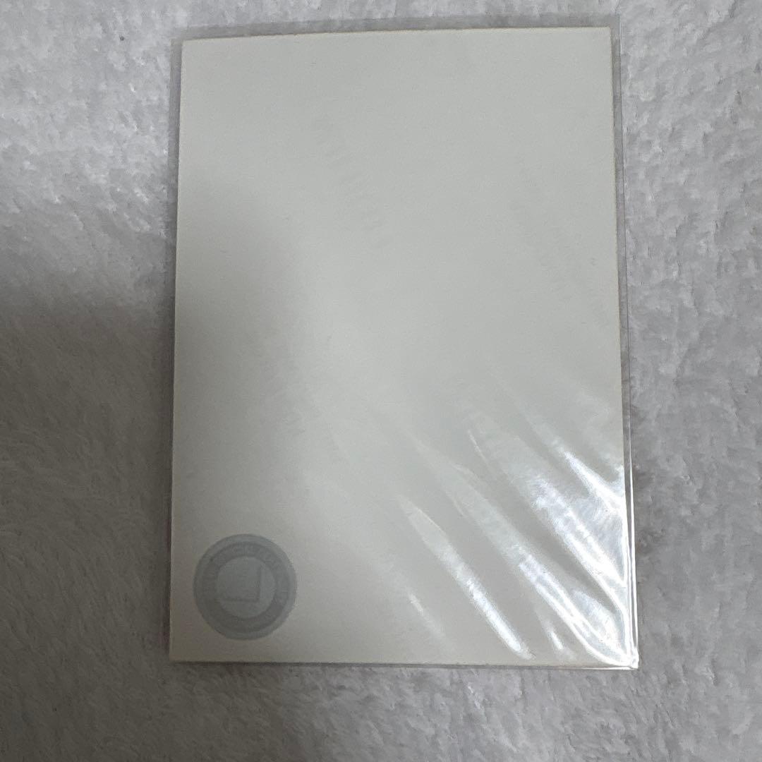 小田倉麗奈　直筆サイン入り　「夏の近道」MV衣装