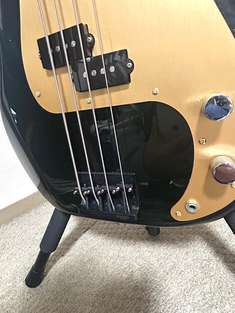 Fender Japan エレキベースギターPB-43. BLK custom
