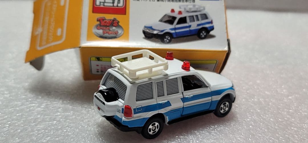 【 全国送料無料 】未使用！ パジェロ 指揮車 パトカー 警視庁 「 トミカ 」