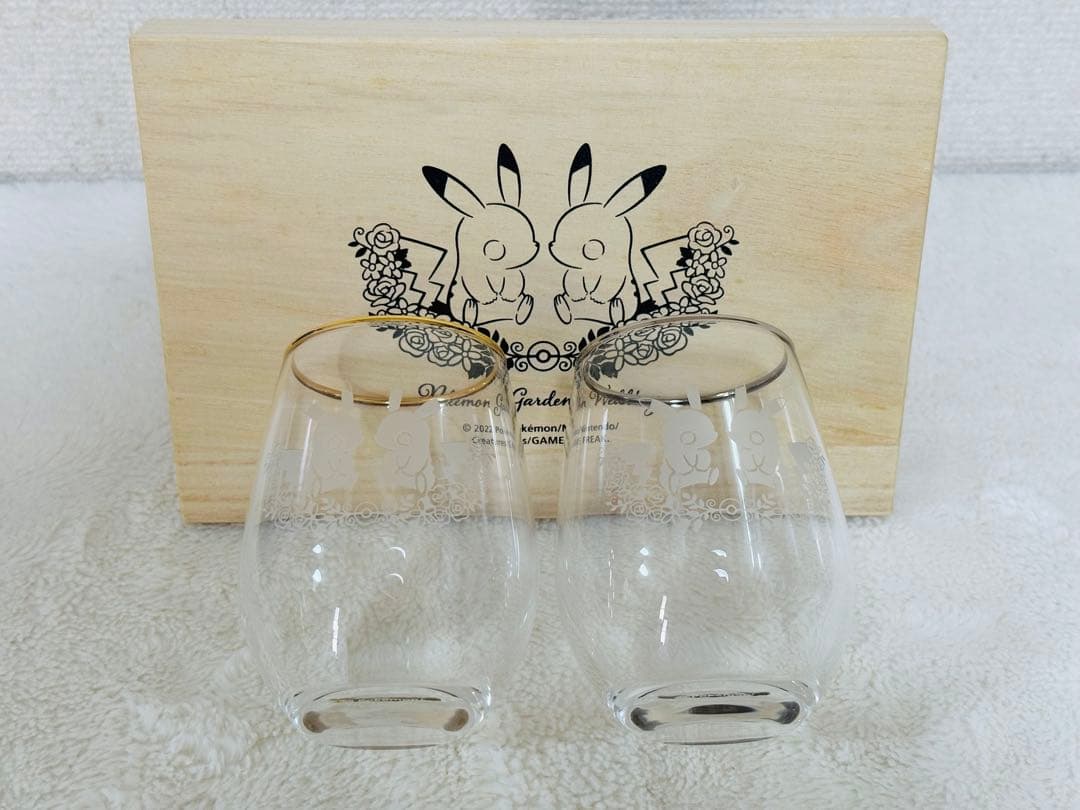 【希少、美品セット！】TOMY初期ピカチュウぬいぐるみ&ピカのペアグラスセット