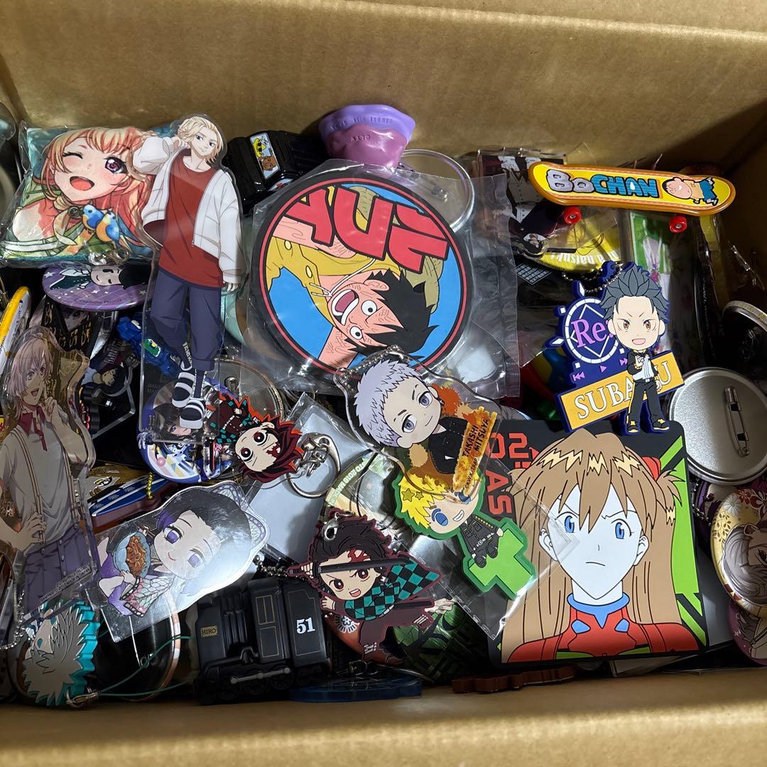 アニメグッズ　まとめ売り　大量　ノンジャンル　500個