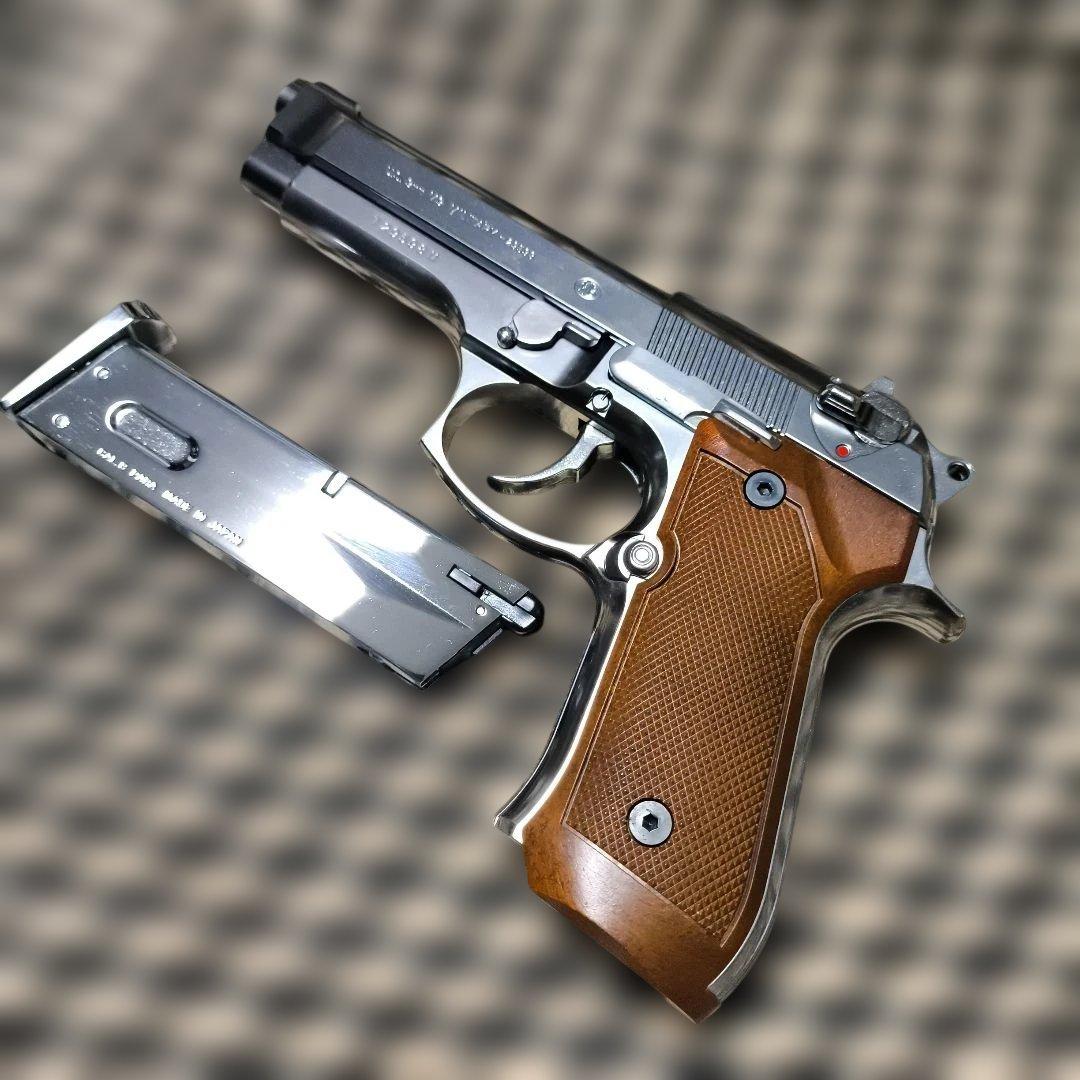東京マルイ製　M92F　ステンレスモデル　ウッド調グリップ　状態良好