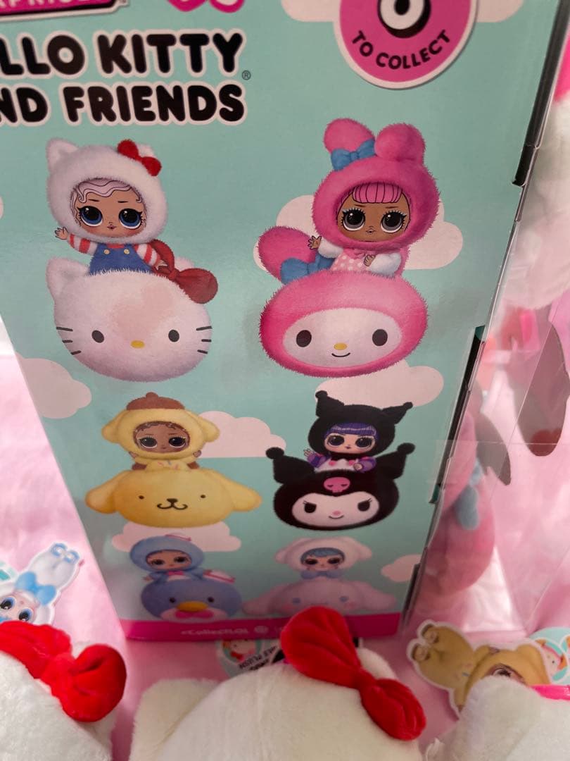 最新作　LOLサプライズ　ハローキティ&フレンズ　全6種類リバーシブル