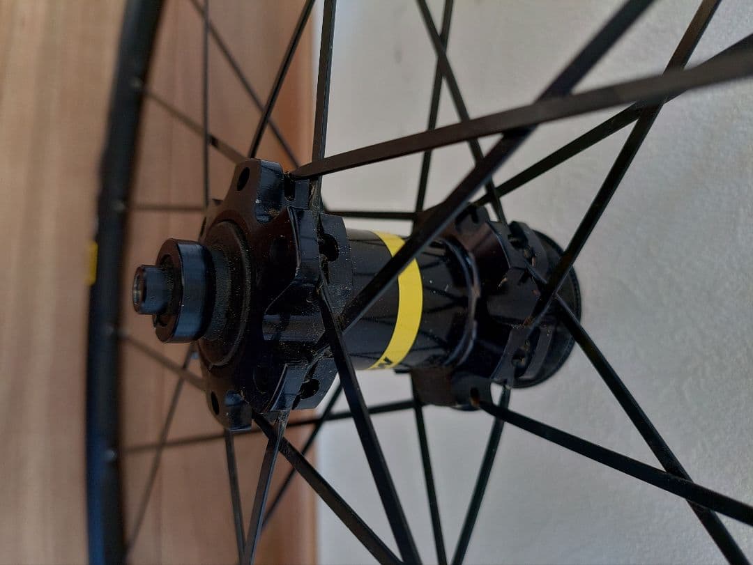 Mavic キシリウムust ディスク　フロント