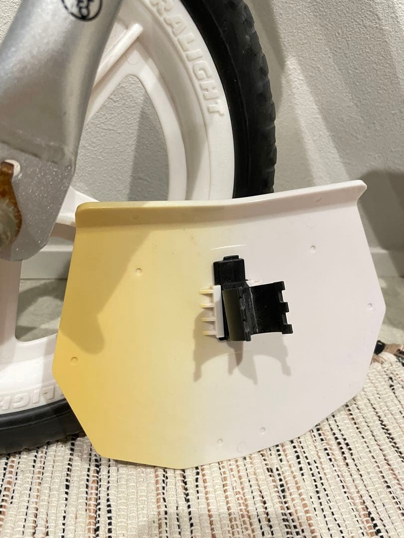 STRIDER PRO バランスバイク シルバー　旧モデル