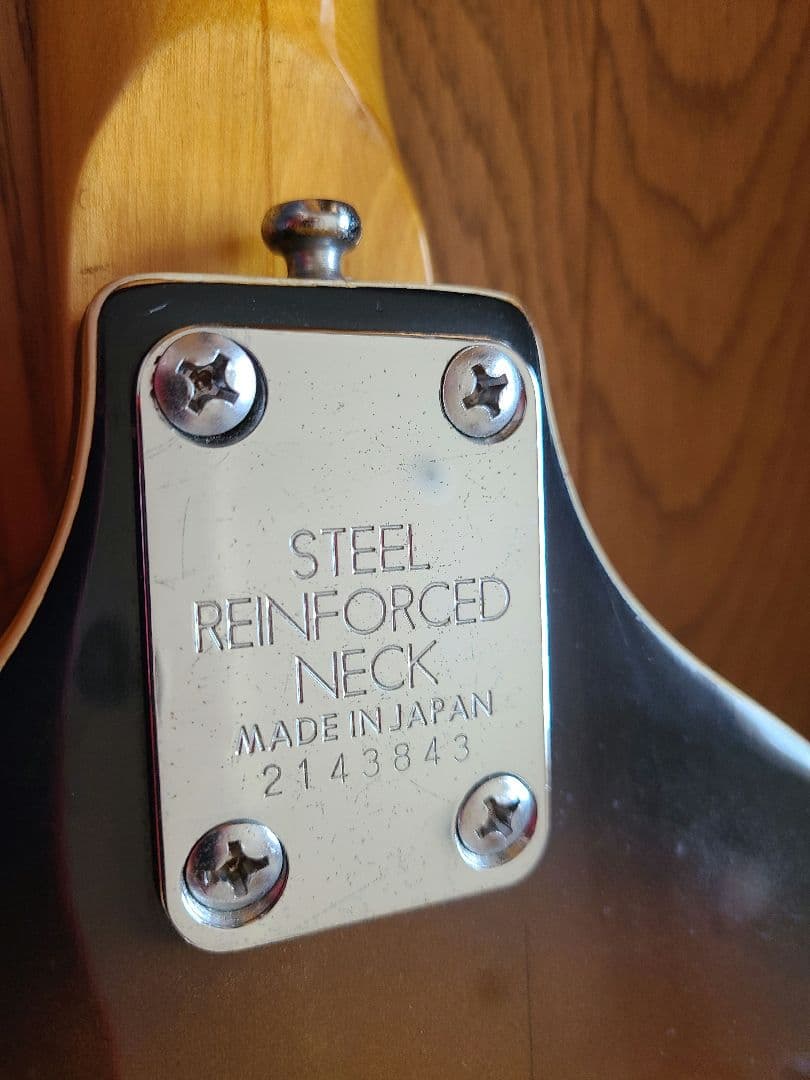 シ*9様 エレキギター