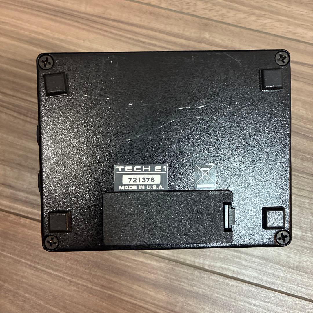 ベース SANSAMP BASS D DI V2 / TECH21