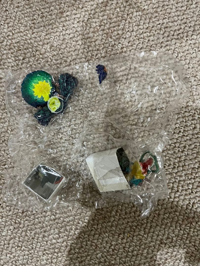 内袋未開封品ドラゴンボールカプセル この世はでっかい宝島　BP含む色彩全8種