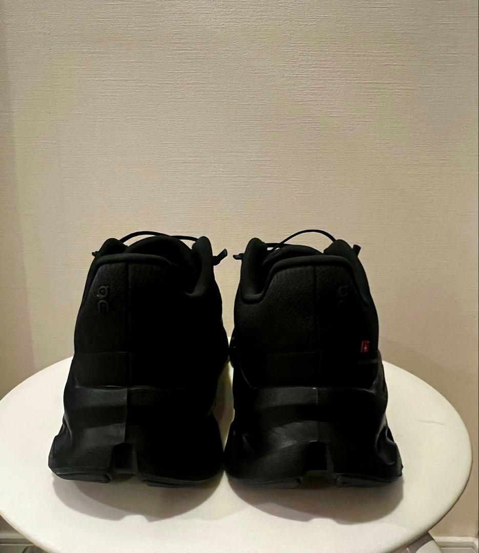 On オン Cloudtilt クラウドティルト24.5cm