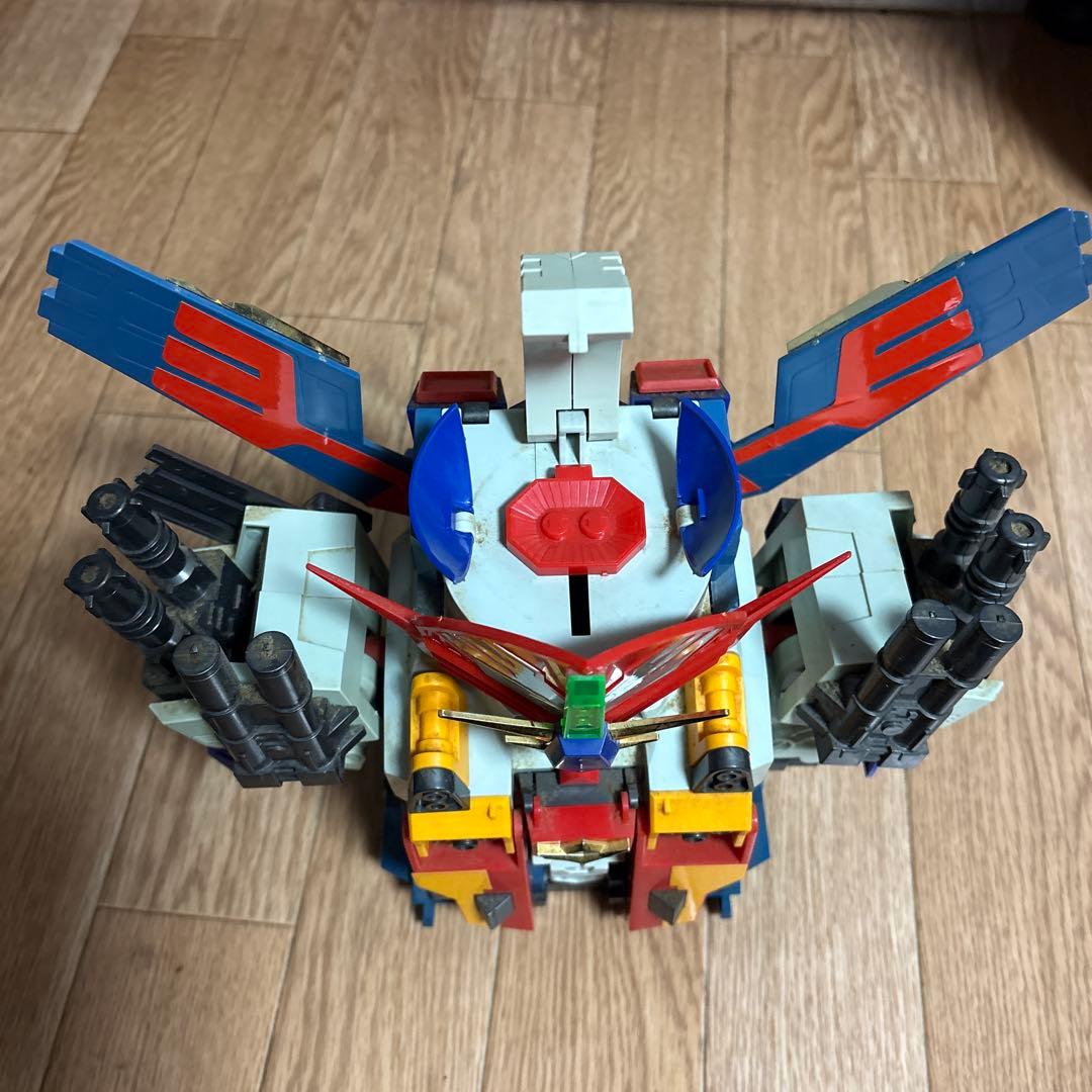 p*e様 元祖SDガンダム　ジェネラルガンダム　ジャンク品　モーター動作OK