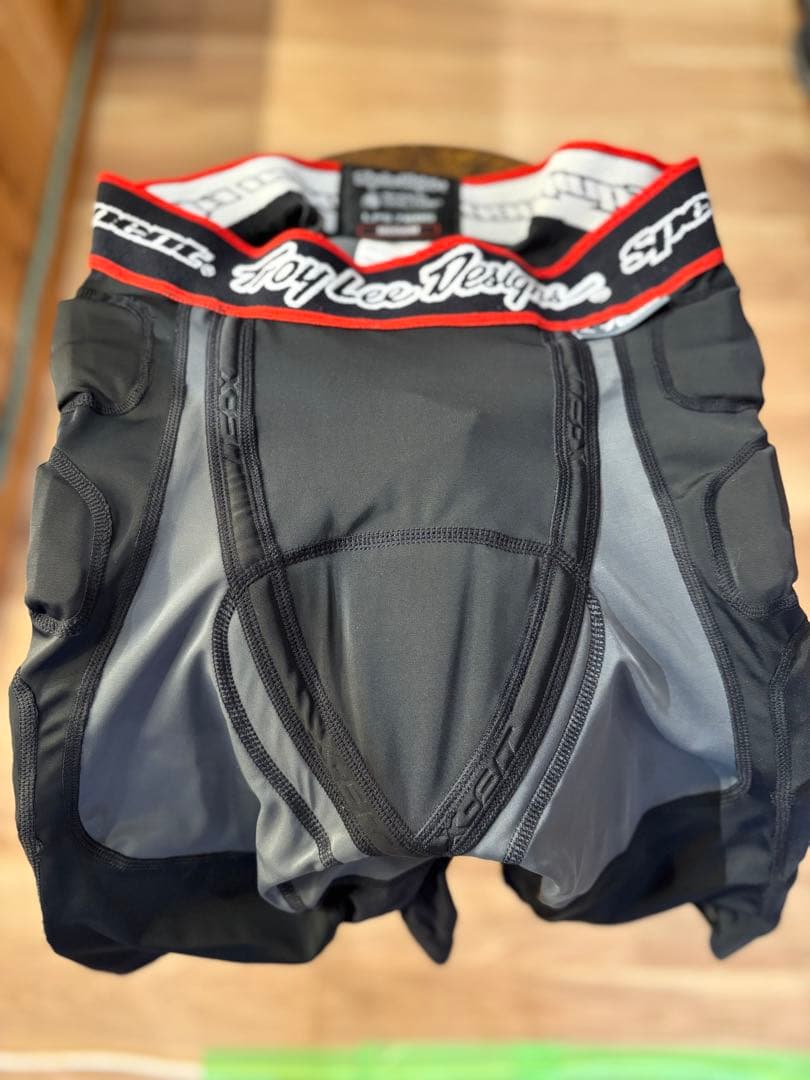 トロイリーデザインズ LPS7605 ソリッド プロテクターパンツ