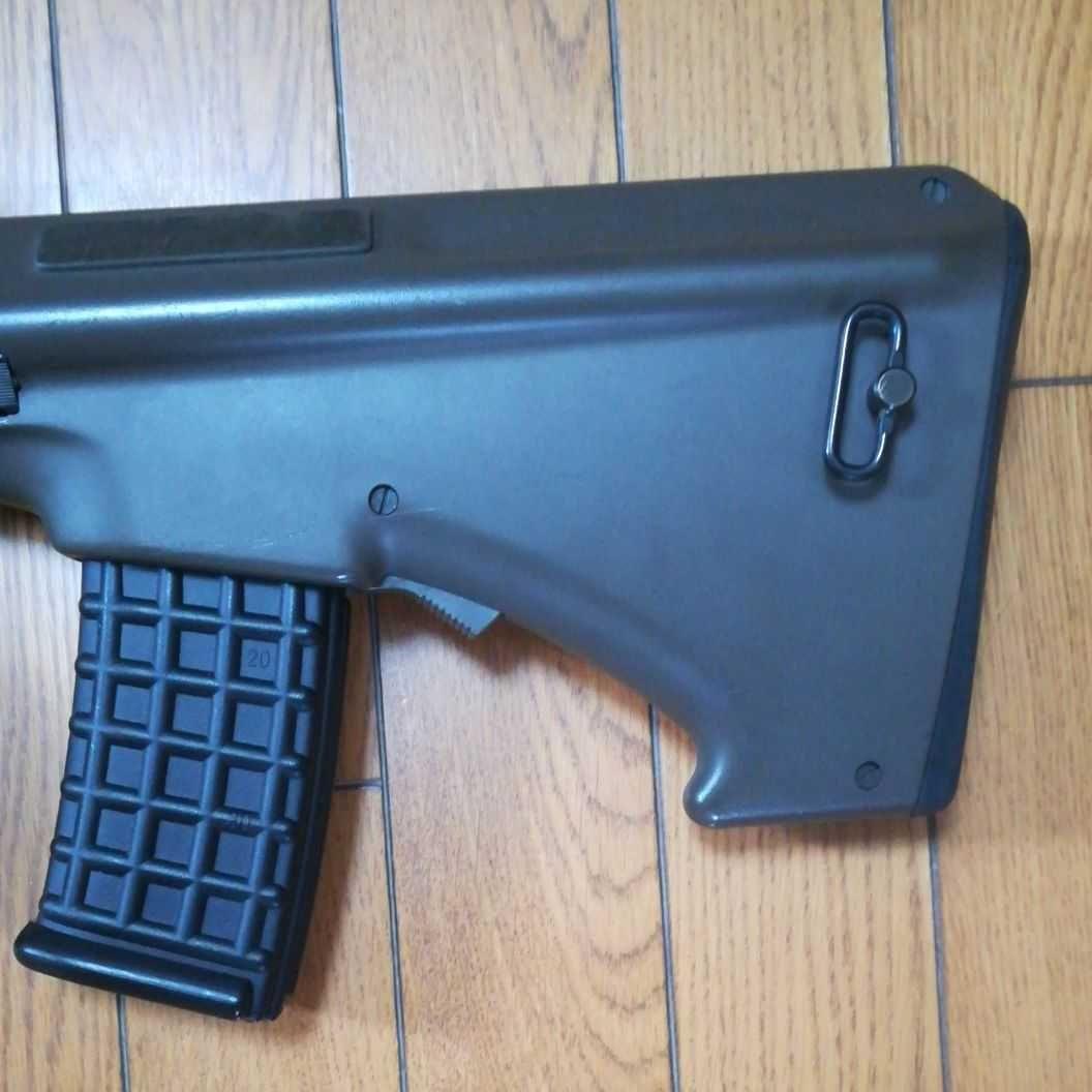 東京マルイ電動ガン　ステアーAUG