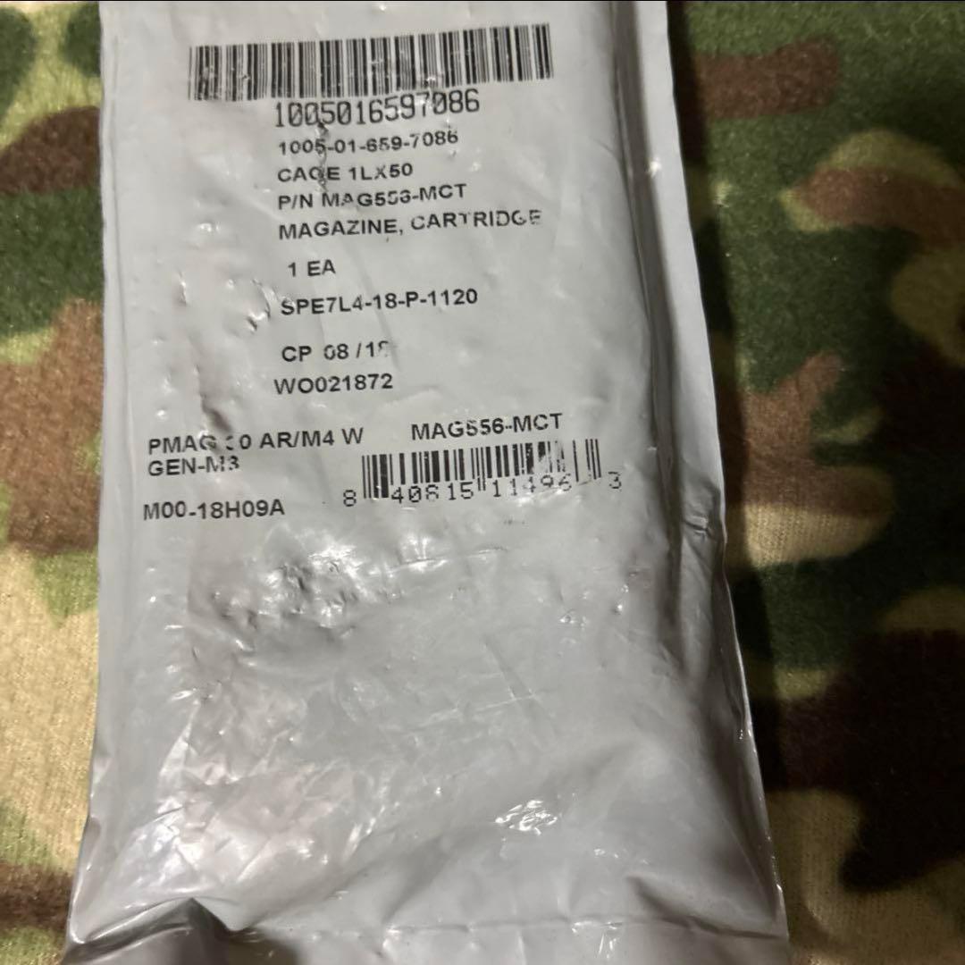 新品　未使用　米軍実物　MAGPUL PMAG 30 窓付き　マグプル　Pマグ⑤