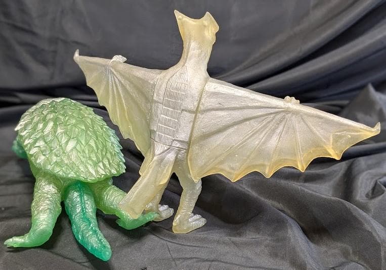 昭和ガメラ＆ギャオス（エクスプラス）クリア成型ソフビ２体セット