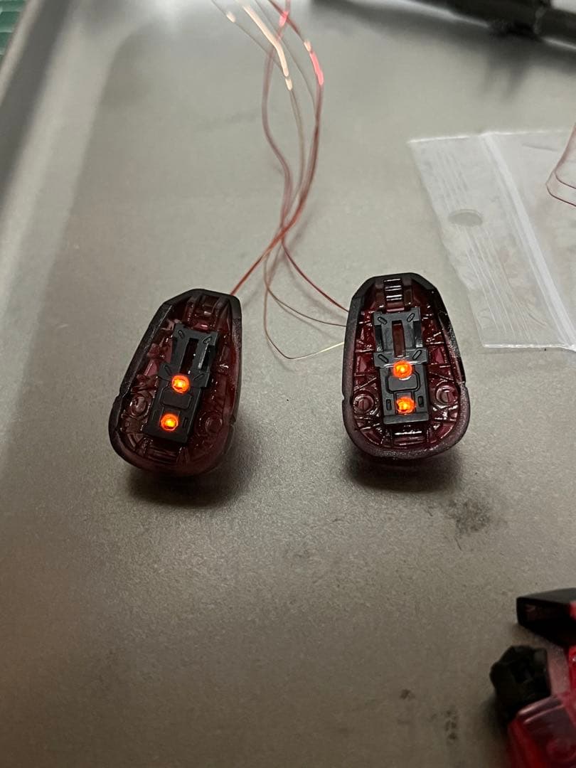 シャア専用ザク　マイコン制御　電飾