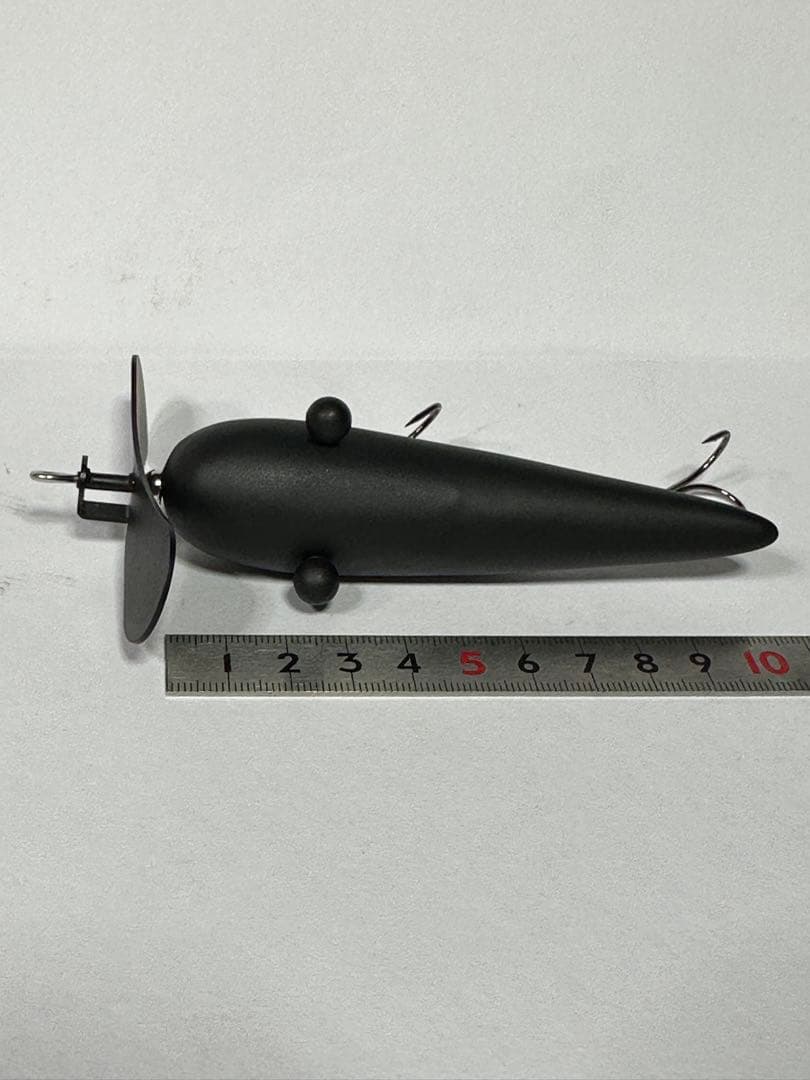 フリークフリーク ブラックトップウォータールアー 10cm