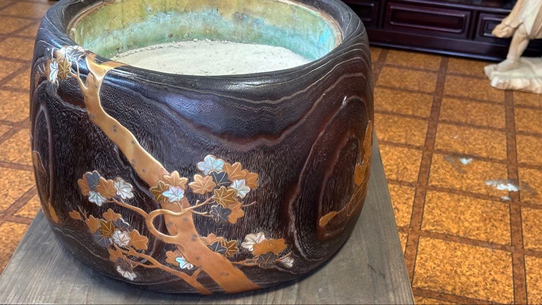 時代品　金蒔絵　螺鈿　高肉　桐火鉢