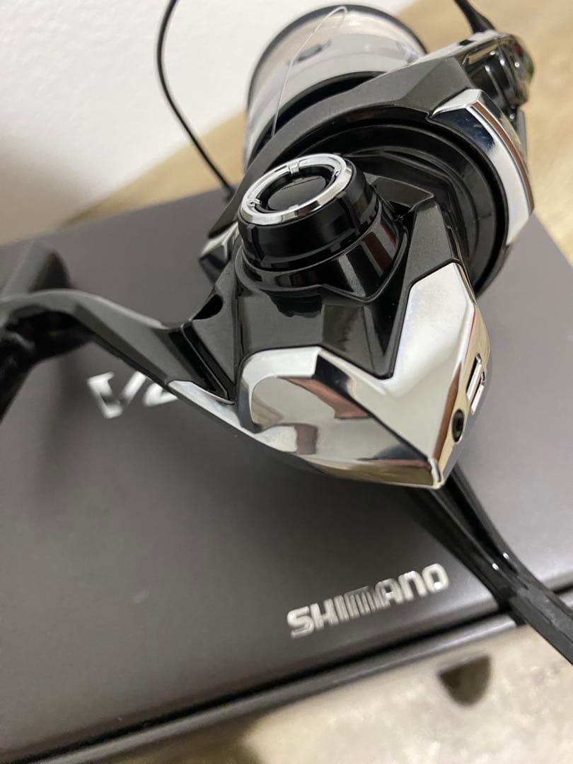 SHIMANO Vanquish ヴァンキッシュ　2500S スピニングリール