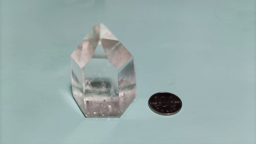 パワーストーン　天然石　エンジェルラダー入り水晶　ポイント　124g　No118