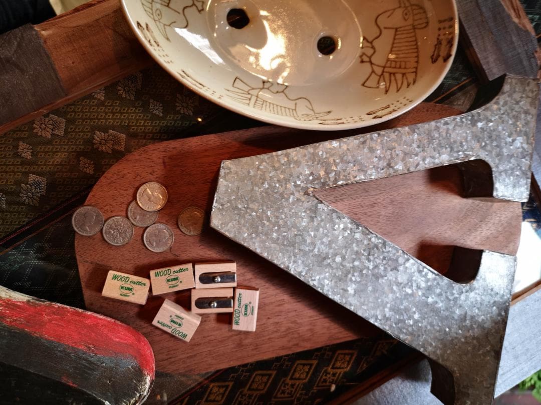 木製靴型と6ペンス・鉛筆削り　陶器カスタムセット