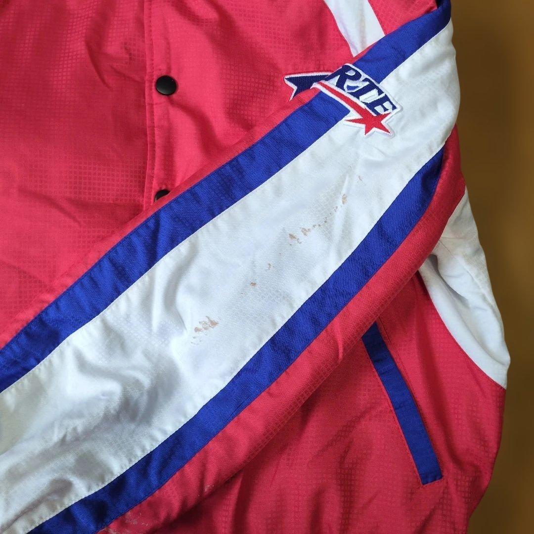 ポルテ　レッド ストライプジャケット サイズ145