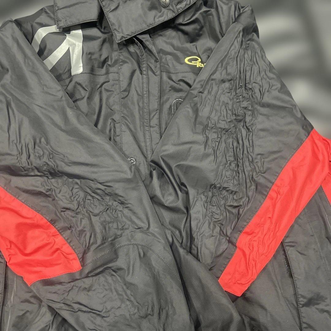 がまかつ　ウォームアップスーツ GM3068 サイズLL