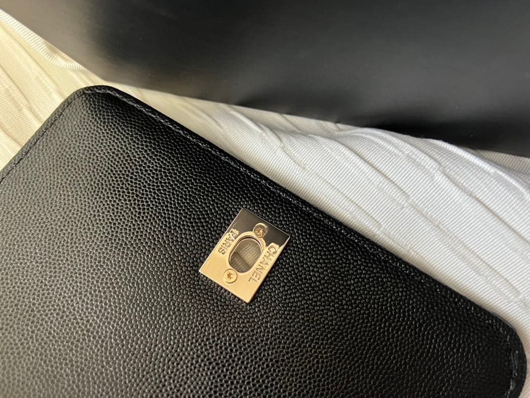 や*様 CHANEL ブラック キルティング ショルダーバッグ　ノベルティ