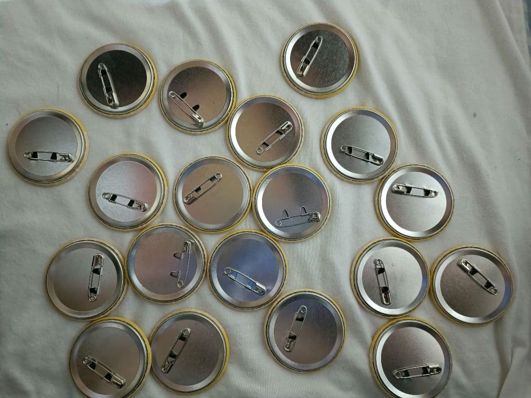 すとぷり　るぅと　缶バッチ　アニマル缶バッチ　あにまる缶バッチ