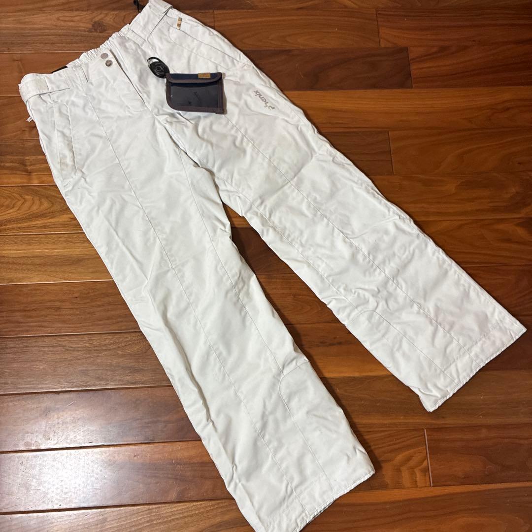 気持ちお値下げ中→phenix レディーススキーウェア サイズL