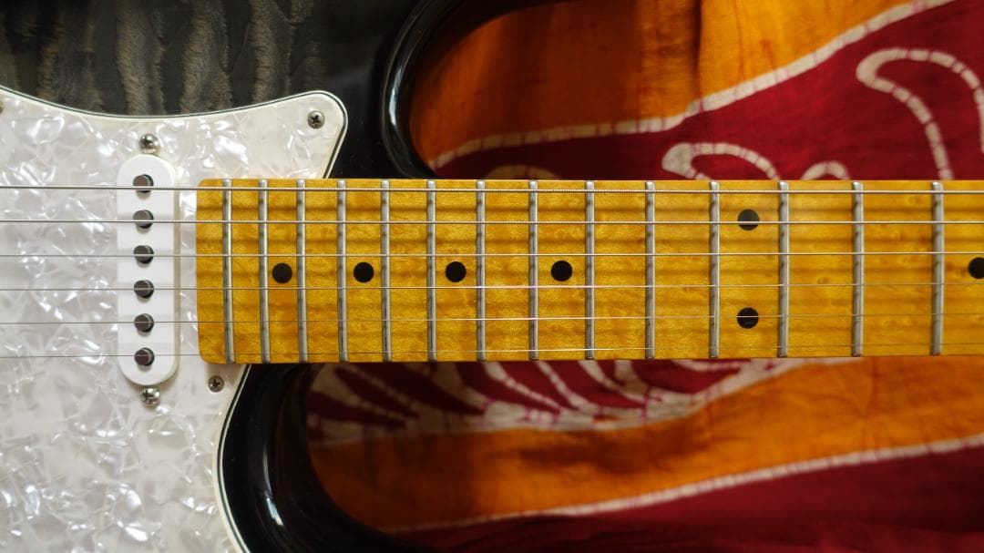 ギター Schecter Quilted Maple ST Type