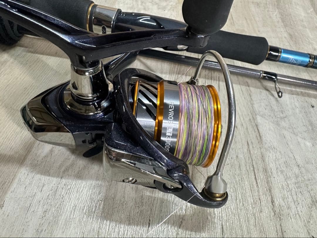 スピニングロッド REVO-DS LT 3000-CH-H