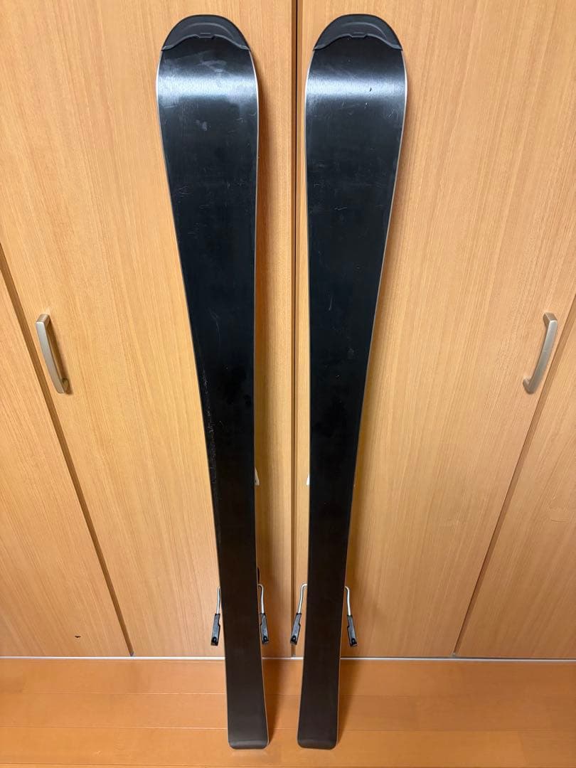 ジュニア向けSalomon 140cm Lux Jr. スキー板