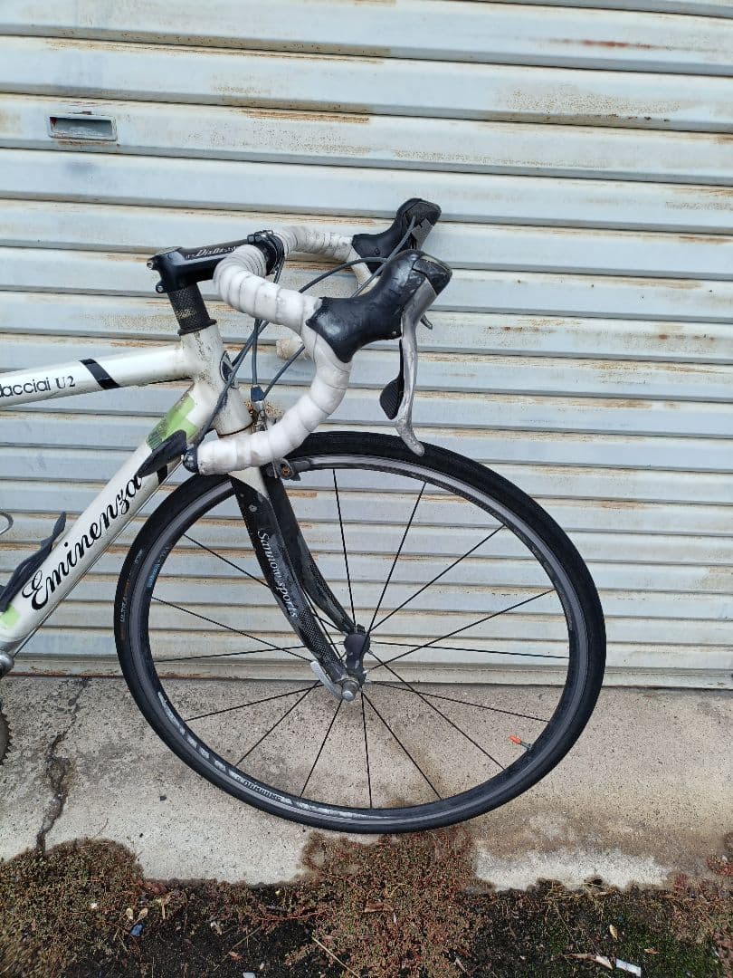 山王スポーツ　エミネンザEminenza ロードバイク　デダチャイU2 難あり